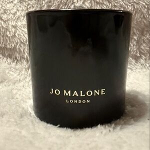 Jo Malone Luxurious Black Candle